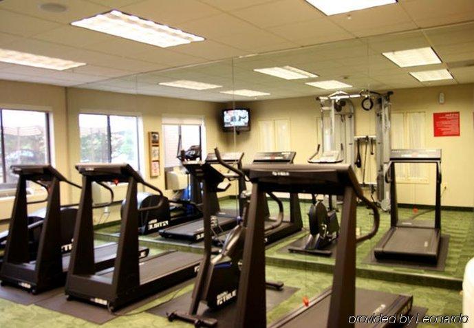Towneplace Suites Detroit Уорън Екстериор снимка