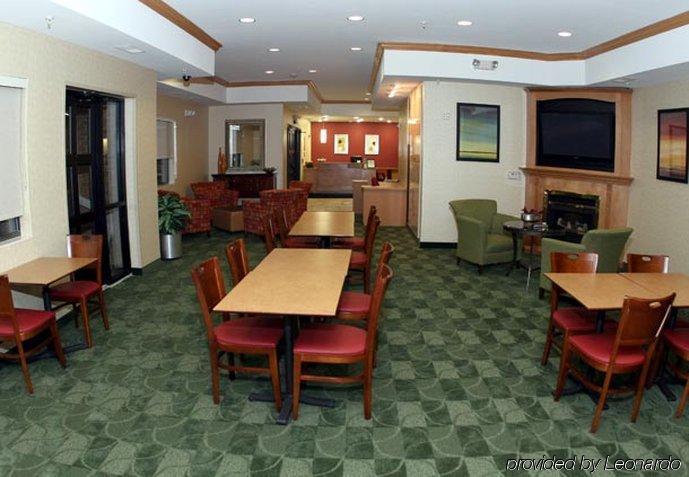 Towneplace Suites Detroit Уорън Екстериор снимка